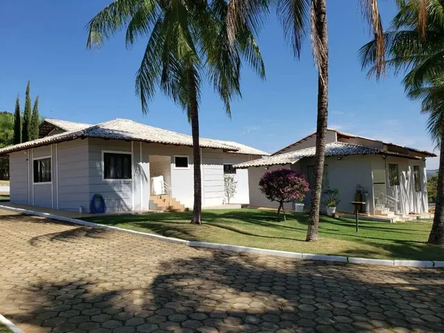 Imagem 4: Imóvel para Venda com 600 Metros Quadrados com 5 Quartos em Setor Central - Três