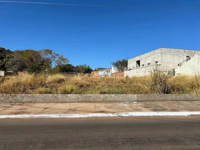 Imagem 4: Vende-Se Lote Avenida Comercial no Setor Caldas do Oeste em Caldas Novas Go