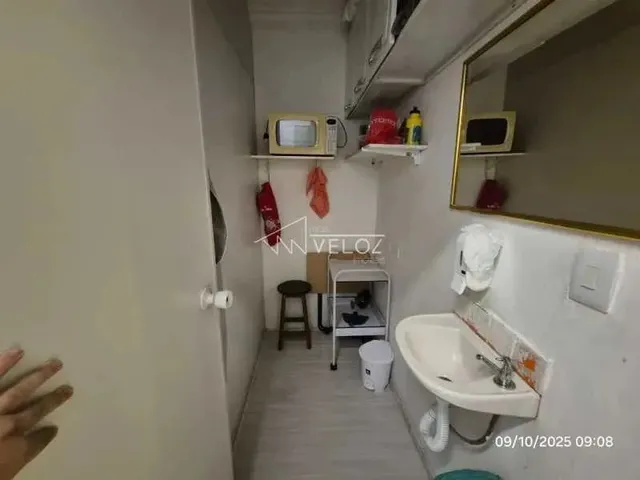 Imagem 9: Sala : / Comercial / Glória