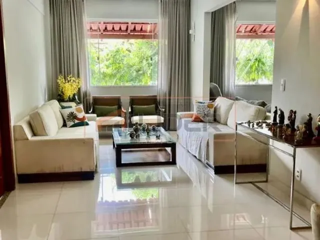 Imagem: Casa no Bairro Marista com 03 Suítes