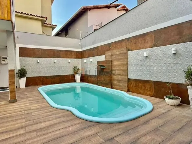 Imagem: Casa Triplex de Alto Padrão no Moacir Brotas
