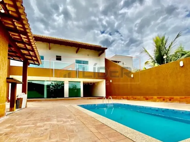 Imagem: Casa Duplex com Piscina no Columbia