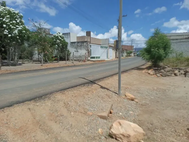 Imagem: Terrenos pra Vender - Bairro Oviedo Teixeira