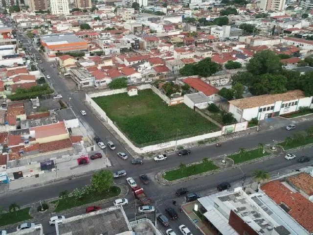 Imagem 1: Terreno com 1900M2 À Venda em Aracaju -Se