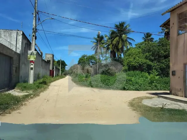Imagem: Terreno Amplo de Esquina À Venda em Localização