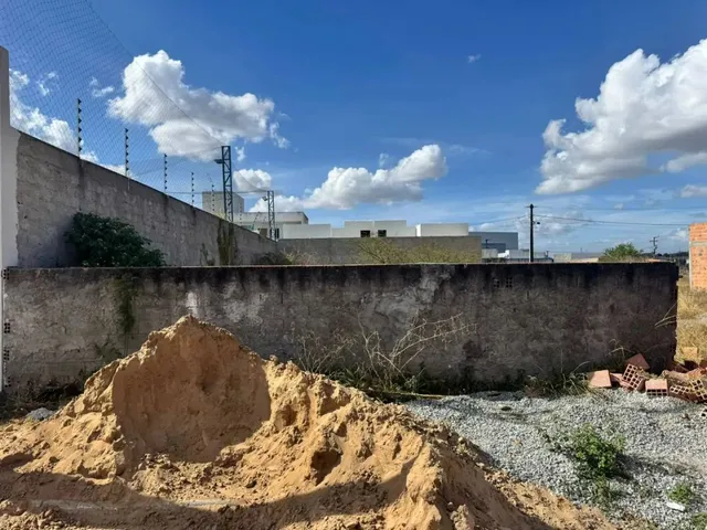 Imagem: O terreno possui 184m² de Área e está localizado em