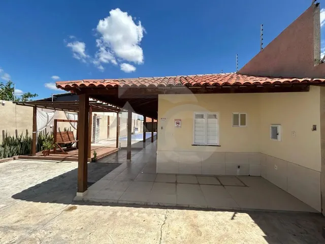Imagem: Chácara para Vender com 4 Quartos 3 Suítes