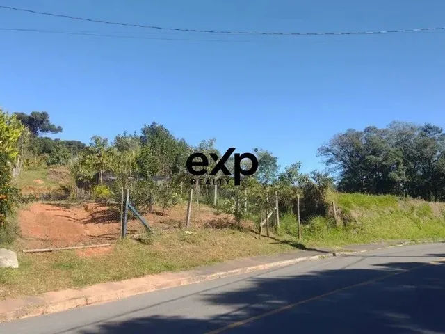 Imagem: Terreno À Venda- Pessegueiros