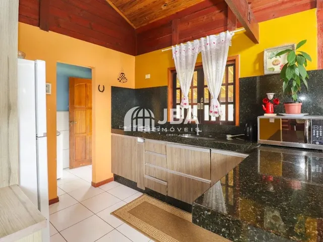 Imagem 3: Área de Lazer - Churrasqueira e Piscina