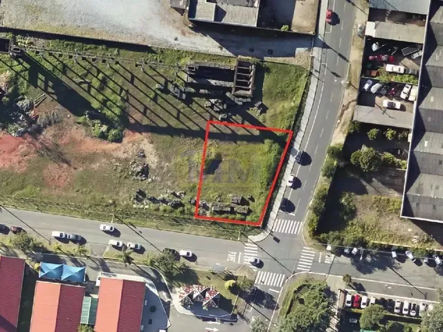 Imagem: Terreno com 702,85 M2 no Centro de Pinhais/Pr