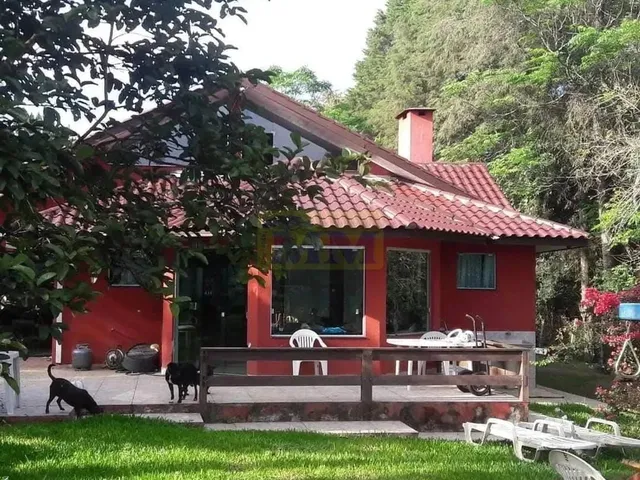 Imagem 14: Descubra Seu Refúgio Exclusivo em Pinhais: Chácara no Condomínio Greenfields