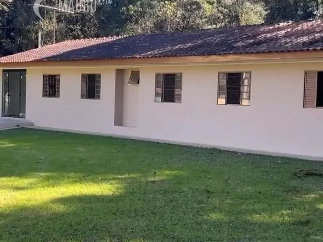 Imagem: Chácara À Venda com 3 Dormitórios em