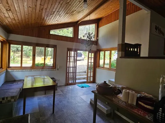 Imagem 16: Imóvel para Venda com 5000 Metros Quadrados com 4 Quartos em Centro - Campo Magro - Pr
