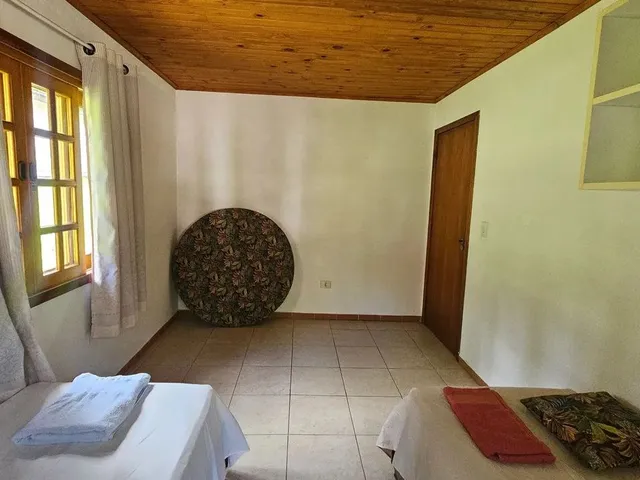 Imagem 10: Imóvel para Venda com 5000 Metros Quadrados com 4 Quartos em Centro - Campo Magro - Pr