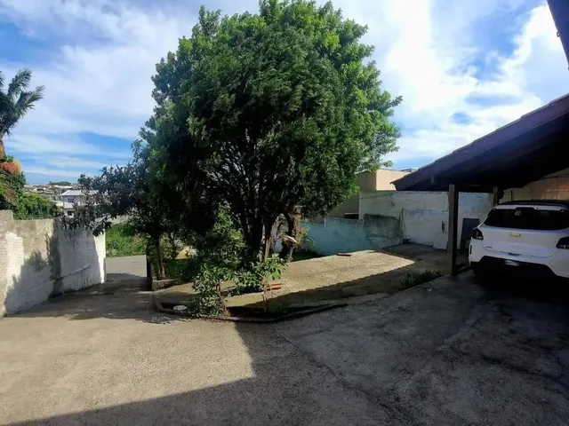 Imagem: Casa Sem Mobiliada com Três Quartos no