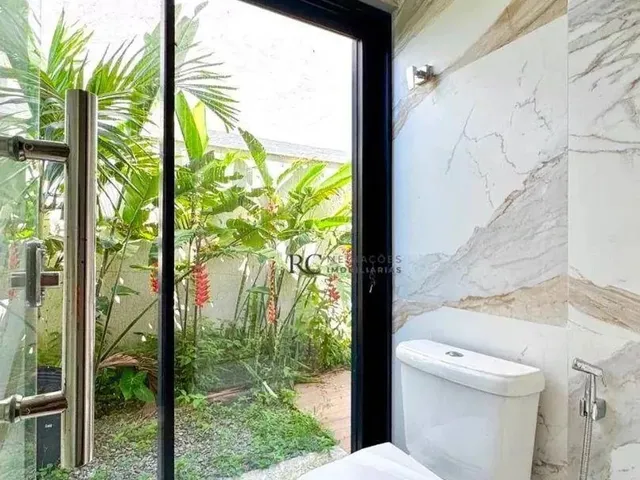Imagem 15: Casa com 3 Dormitórios À Venda, 280 M² por R$ 2.450.000,00 - Interlagos - Vila Velha/Es