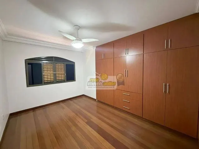 Imagem 11: Casa com 4 Dormitórios À Venda, 419 M² por R$ 1.600.000,00 - Mercês - Uberaba/Mg