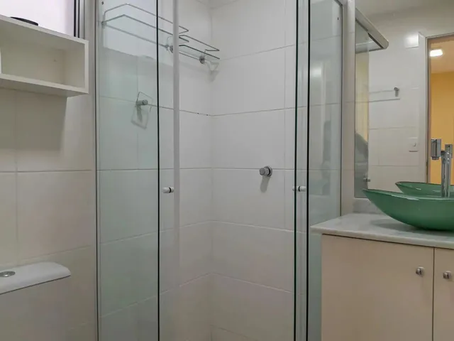 Imagem 7: 2 Quartos com Varanda, Vaga e Perto do Centro para Venda Ou Locação