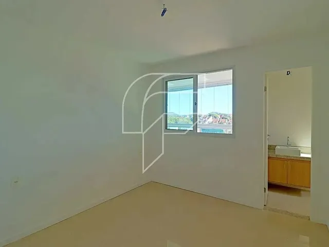 Imagem 7: Imóvel para Venda Possui 130 Metros Quadrados com 3 Quartos em Enseada Azul - Guarapari