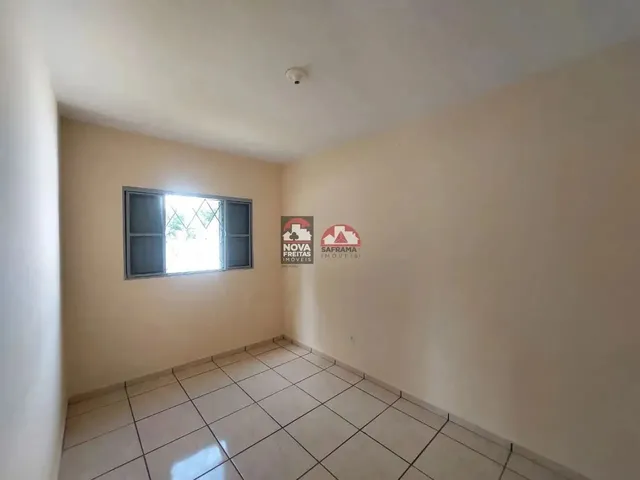 Imagem 3: Casa para Alugar no Bosque da Princesa - Pindamonhangaba/Sp