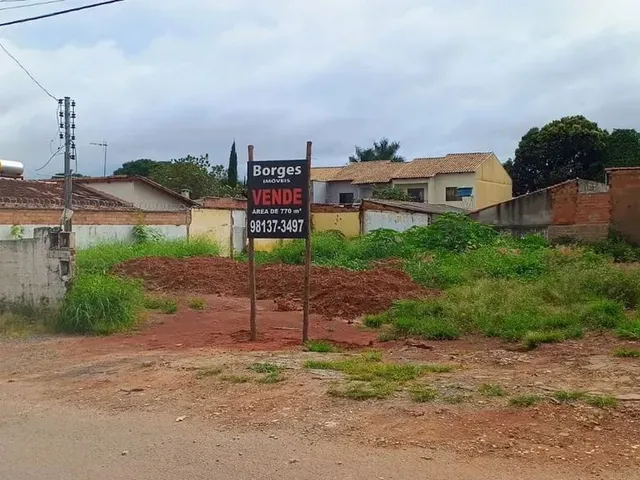 Imagem: Área com 770 Metros Plana com Aptidão