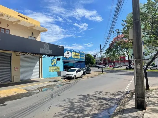 Imagem 12: Oportunidade Única: Imóvel Comercial Estratégico no Setor Pedro Ludovico, Goiânia!