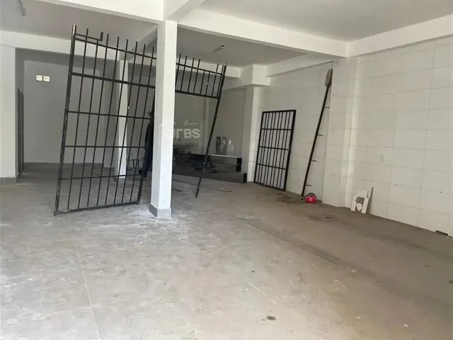 Imagem 4: Oportunidade Única: Imóvel Comercial Estratégico no Setor Pedro Ludovico, Goiânia!
