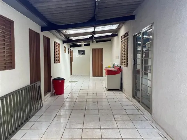 Imagem 8: Oportunidade Única: Imóvel Comercial Estratégico no Setor Pedro Ludovico, Goiânia!