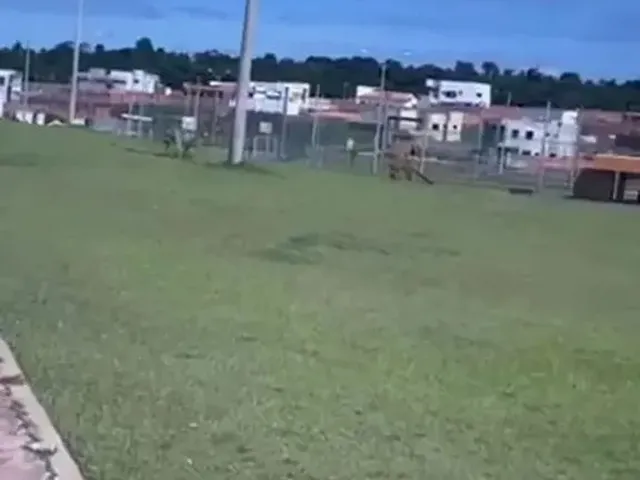 Imagem 2: Terreno no Aldebaran Leste Condomínio Fechado com Ampla Área de Lazer e Um Belíssimo