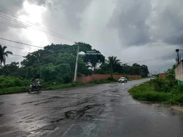Imagem 2: Av.poty Velho - Bairro:santa Maria da Codipe
