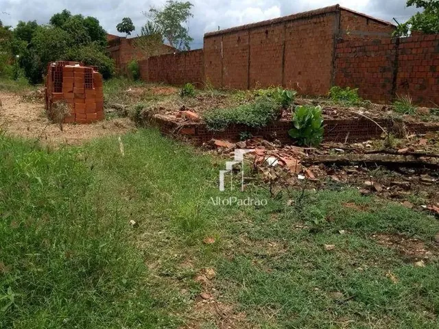 Imagem: Terreno À Venda, 377 M² por R$ 140.000,00