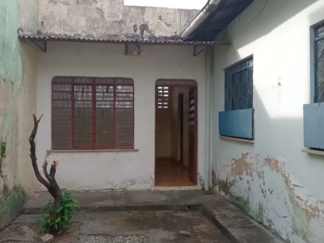 Imagem 2: Terreno com 4 Casas Excelente Oportunidade!