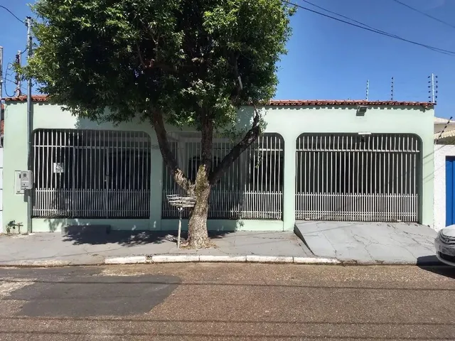 Imagem: Casa com 3 Dormitórios À Venda, 281 M²