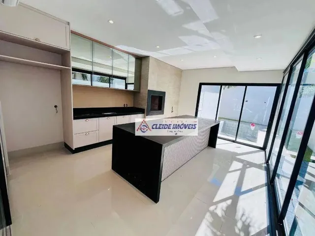 Imagem 15: Casa com 3 Dormitórios À Venda, 200 M² por R$ 2.790.000,00 - Loteamento Alphaville