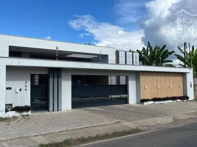 Imagem: Casa com 3 Dormitórios À Venda, 341 M²