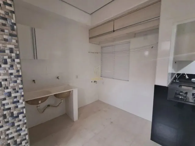 Imagem: Casa Reformada em Condomínio no Imperial