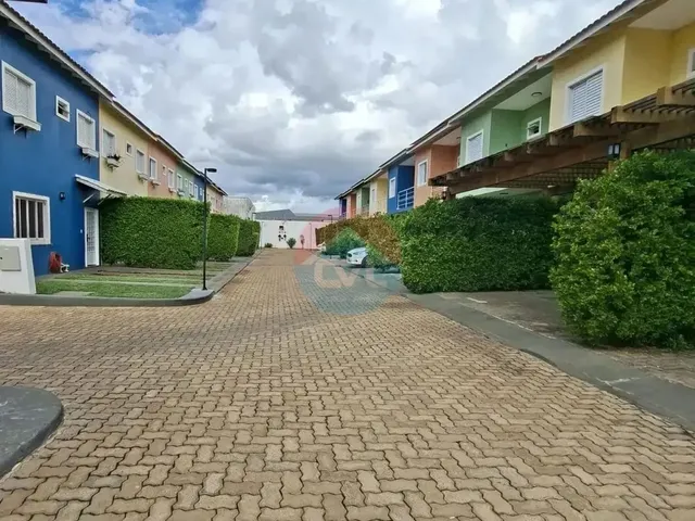 Imagem: Lindo Sobrado no Cond. Parque do Coxipó