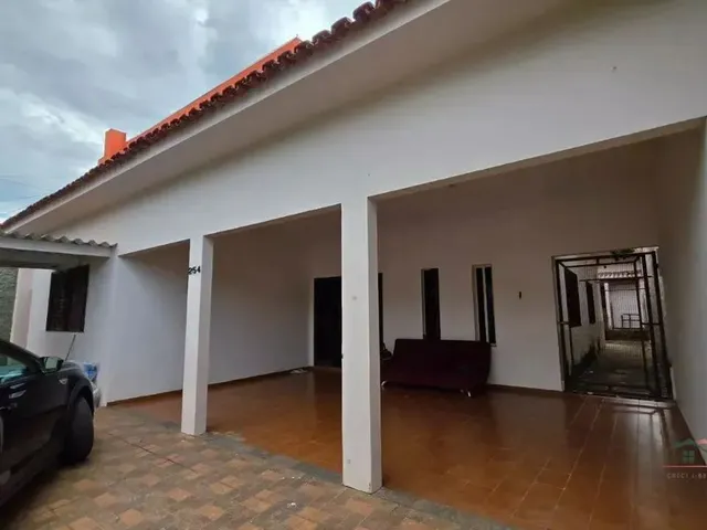 Imagem: Casa para Venda, 4 Quartos, Sendo 2 Suítes