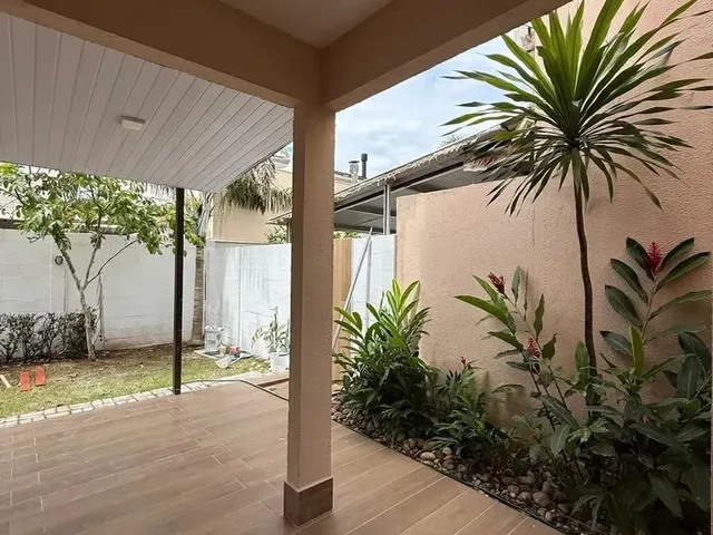 Imagem 13: Sobrado para Aluguel e Venda Possui 165 M2 com 3 Quartos - Condomínio Village do Bosque