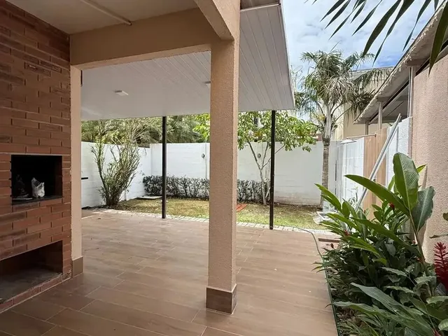 Imagem 3: Sobrado para Aluguel e Venda Possui 165 M2 com 3 Quartos - Condomínio Village do Bosque