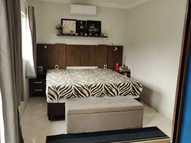 Imagem 13: Excelente Sobrado À Venda com Ampla Área Construída ( 345 Metros )Conforto e Lazer