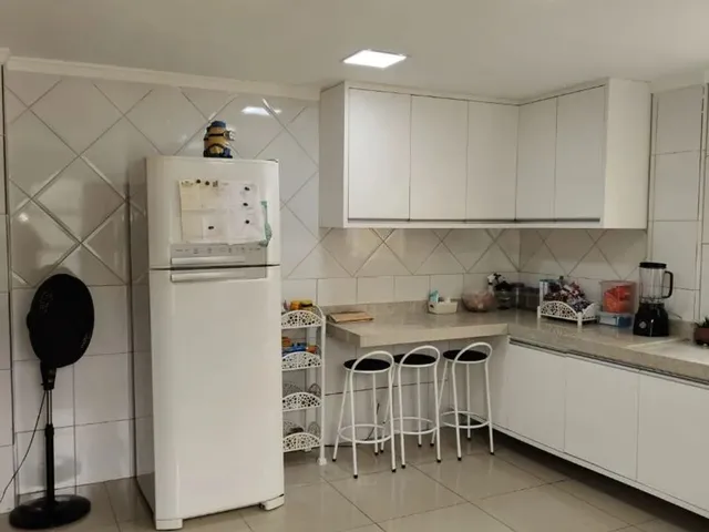 Imagem 3: Excelente Sobrado À Venda com Ampla Área Construída ( 345 Metros )Conforto e Lazer