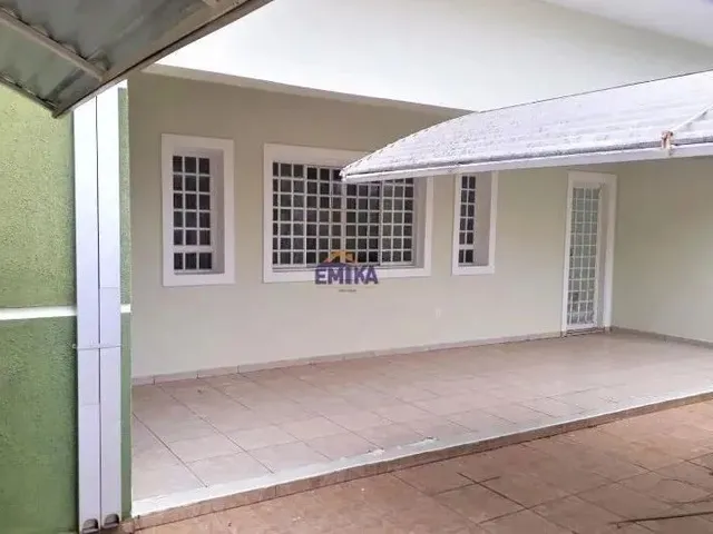 Imagem 8: Casa com 3 Quarto(S) no Bairro Jardim Cuiabá em Cuiabá - Mt