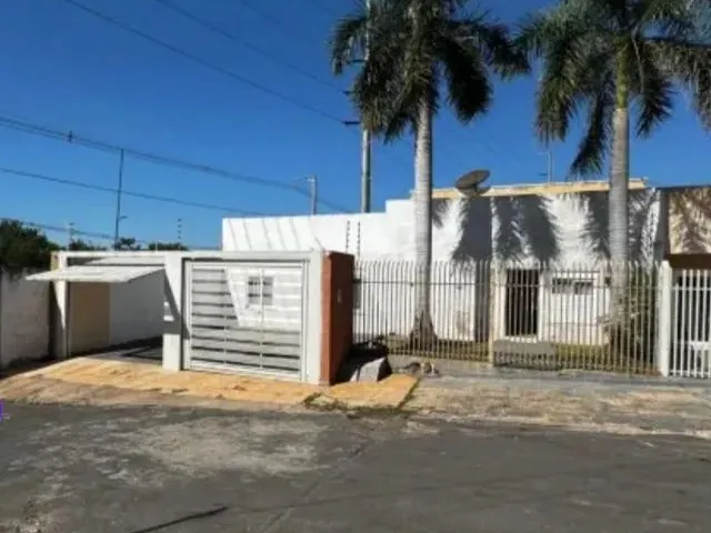 Imagem: Vendo Casa - 480M2 - 3Q - 4Bh - Jardim Itália