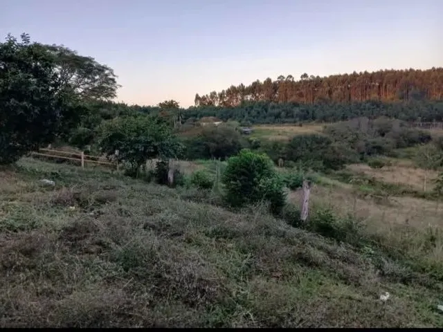 Imagem: Terreno Próximo a Praca