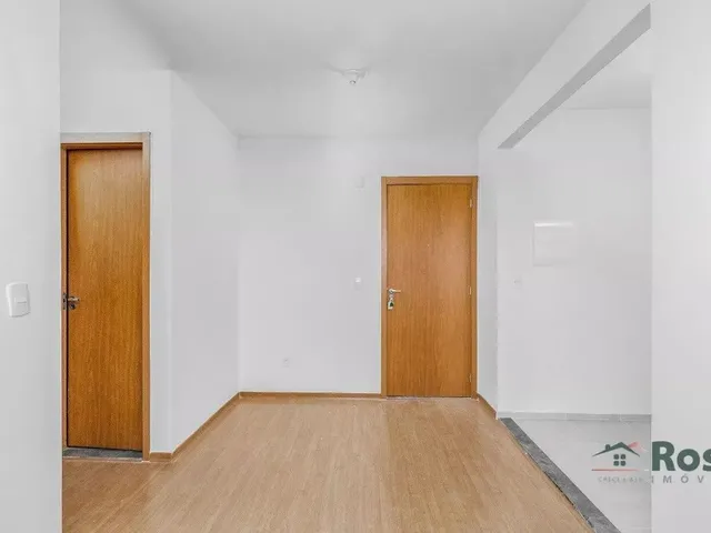 Imagem 7: Apartamento À Venda, com 2 Quarto(S), no Bairro Ribeirão do Lipa, Próximo Ao Centro