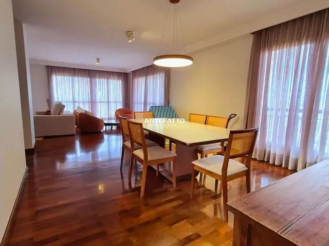 Imagem: O apartamento possui 3 Dormitórios, 1 Suíte, 3 Banheiros,