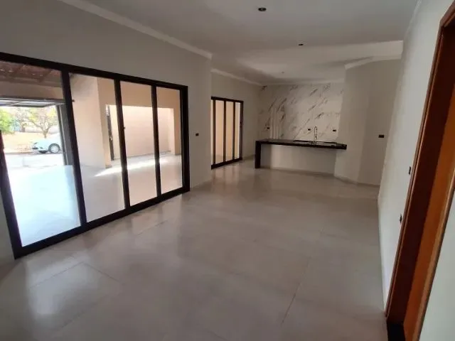 Imagem 5: Vendo Casa 3 Quartos em Ibitinga - Jardim Roseira (Parte Alta) ? Casa Nova e Bem Acabada
