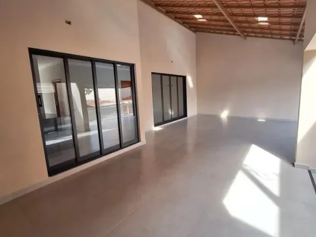 Imagem 8: Vendo Casa 3 Quartos em Ibitinga - Jardim Roseira (Parte Alta) ? Casa Nova e Bem Acabada