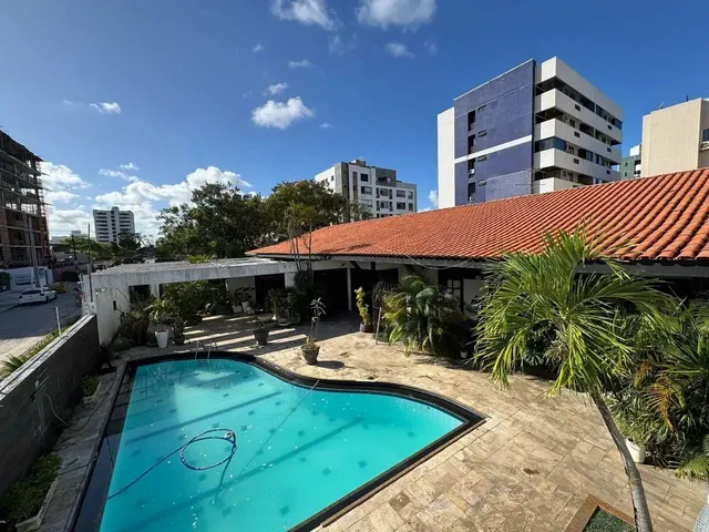 Imagem 5: Imóvel para Aluguel Possui 800 Metros Quadrados com 4 Quartos em Intermares - Cabedelo